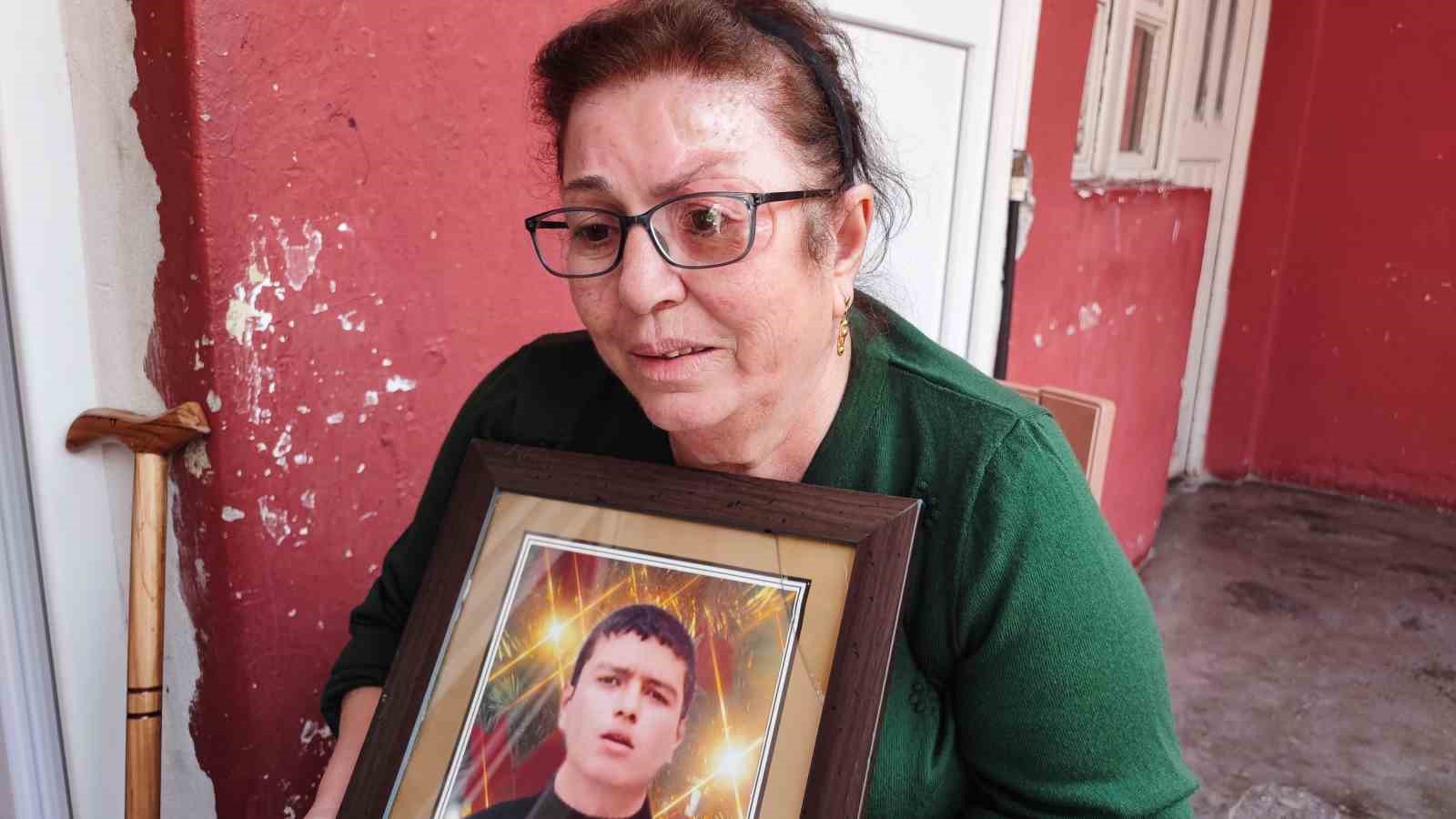 Adana’da 3 arkadaştan 21 yıldır haber alınamıyor
