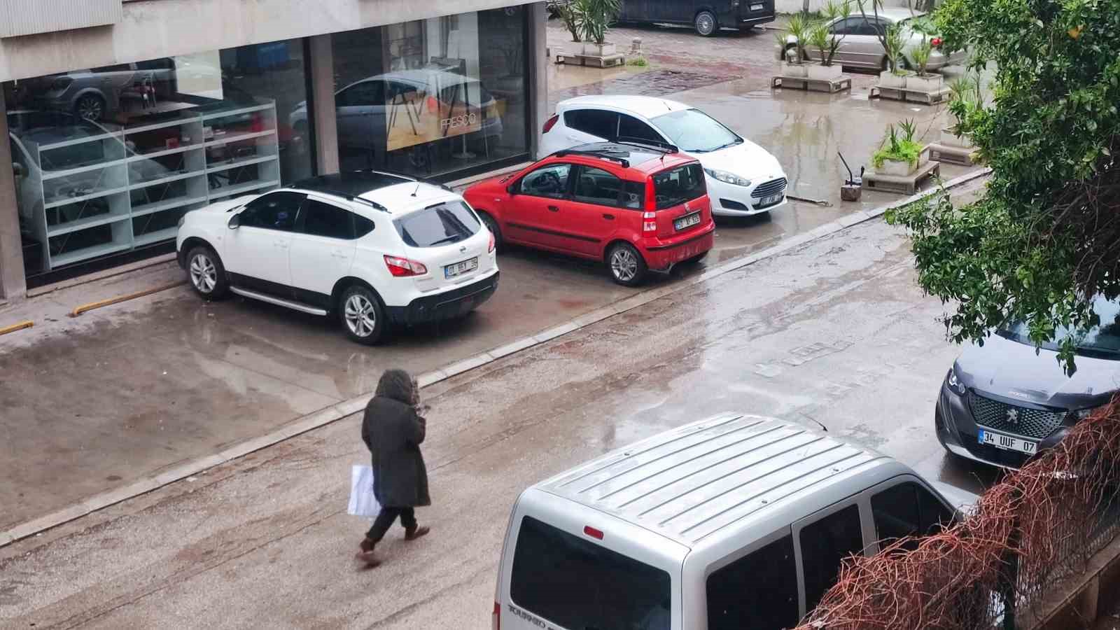 Adana’da bayramda yağmur ve serin hava etkili olacak
