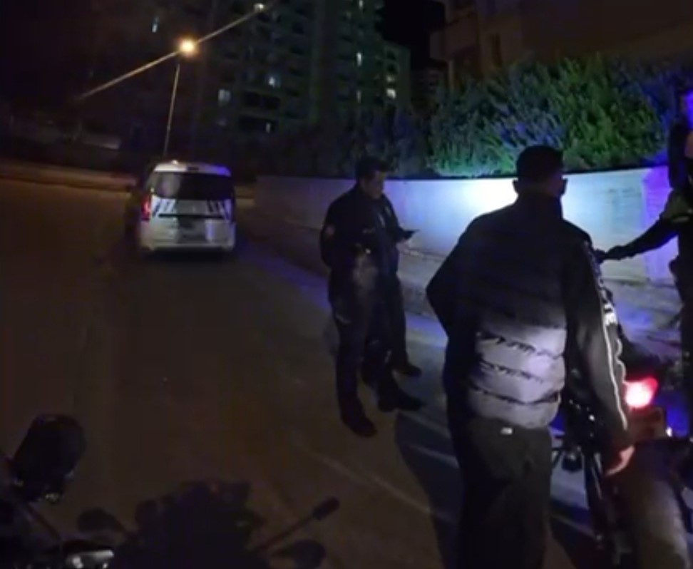 Adana’da ’dur’ ihtarına uymayan motosiklet sürücüsüne 497 bin TL ceza
