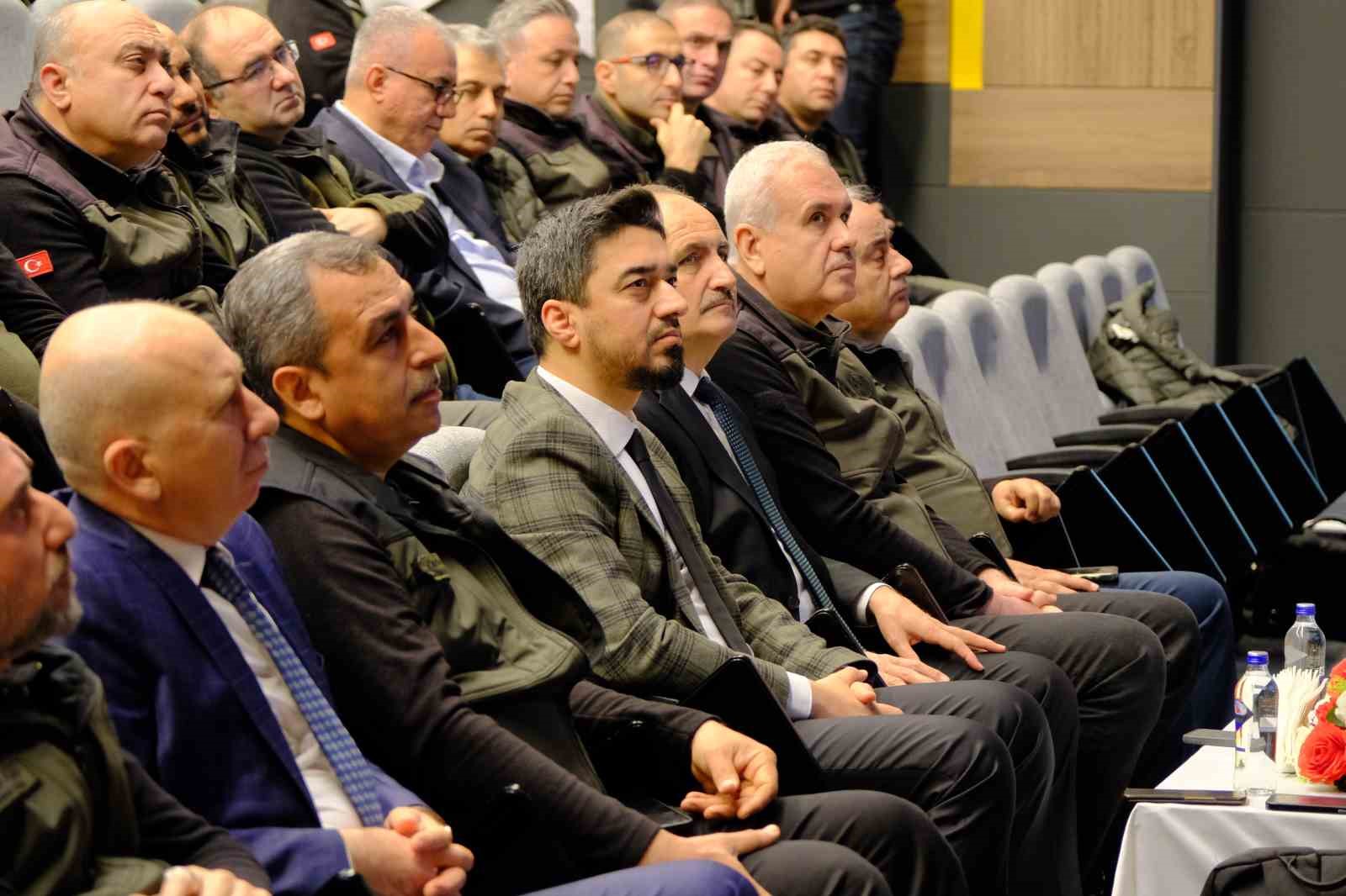 Adana’da orman teşkilatına yönelik etkili iletişim ve liderlik eğitimi düzenlendi
