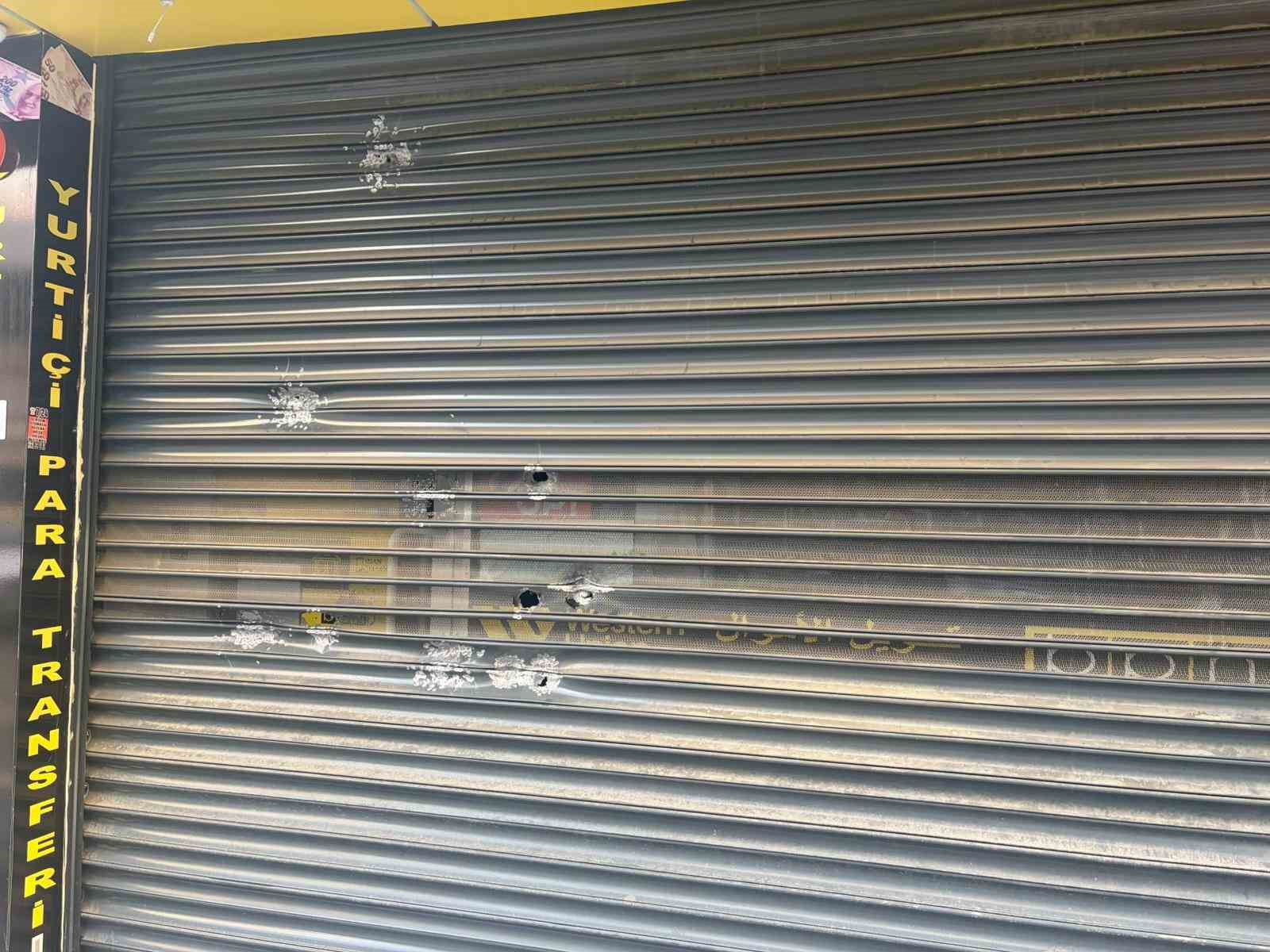 Adana’da şantaj ve tehdit şebekesi polisin operasyonuyla çökertildi
Adana’da şantaj ve tehdit şebekesi polisin operasyonuyla çökertildi