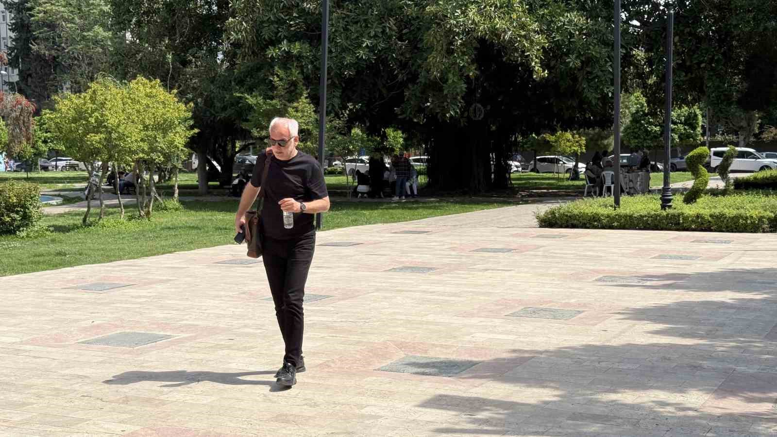 Adana’da termometreler 41 dereceyi gösterdi
