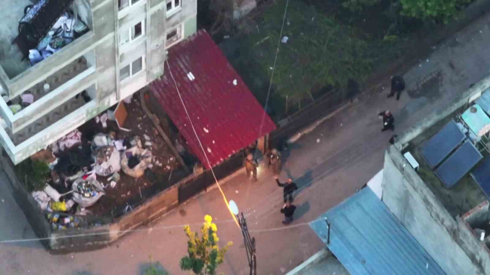 Adana’da torbacılara şafak operasyonu: 15 gözaltı
