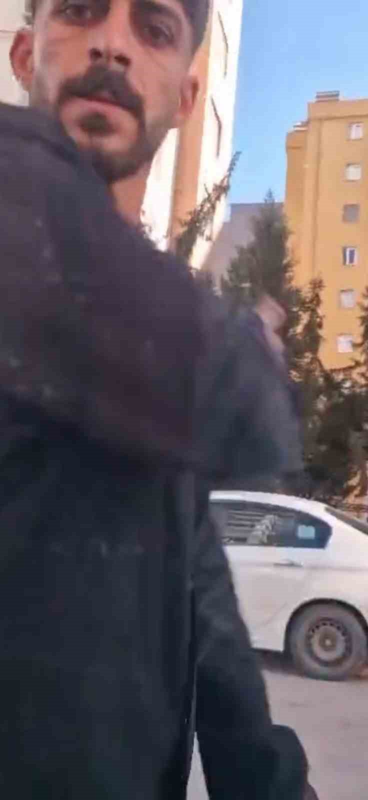 Adana’da trafikte ailenin yolunu kesen sürücüye 370 bin TL ceza
