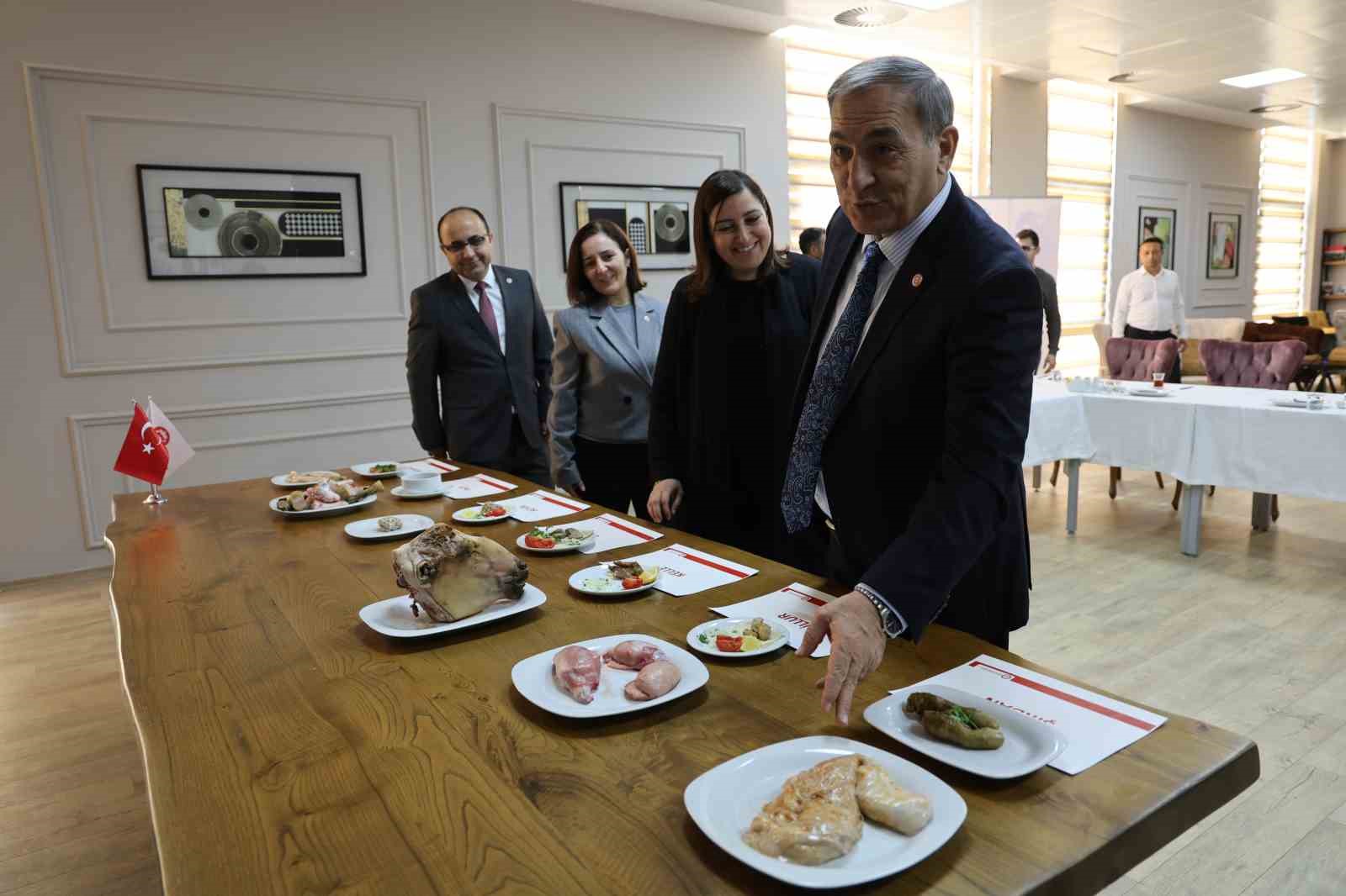 Adana’nın sıra dışı yöresel lezzetlerinin gastronomi turizmini canlandırılması bekleniyor

