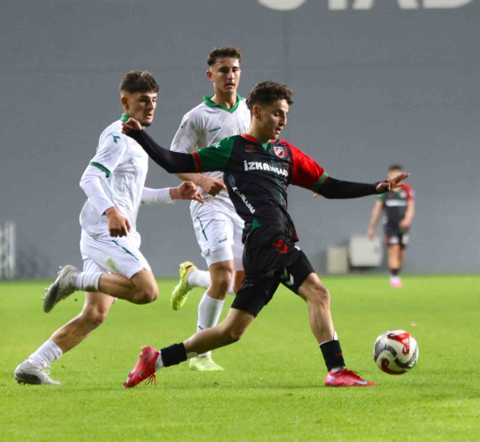 Adem Yeşilyurt, Fenerbahçe’yle anlaşmaya çok yakın
