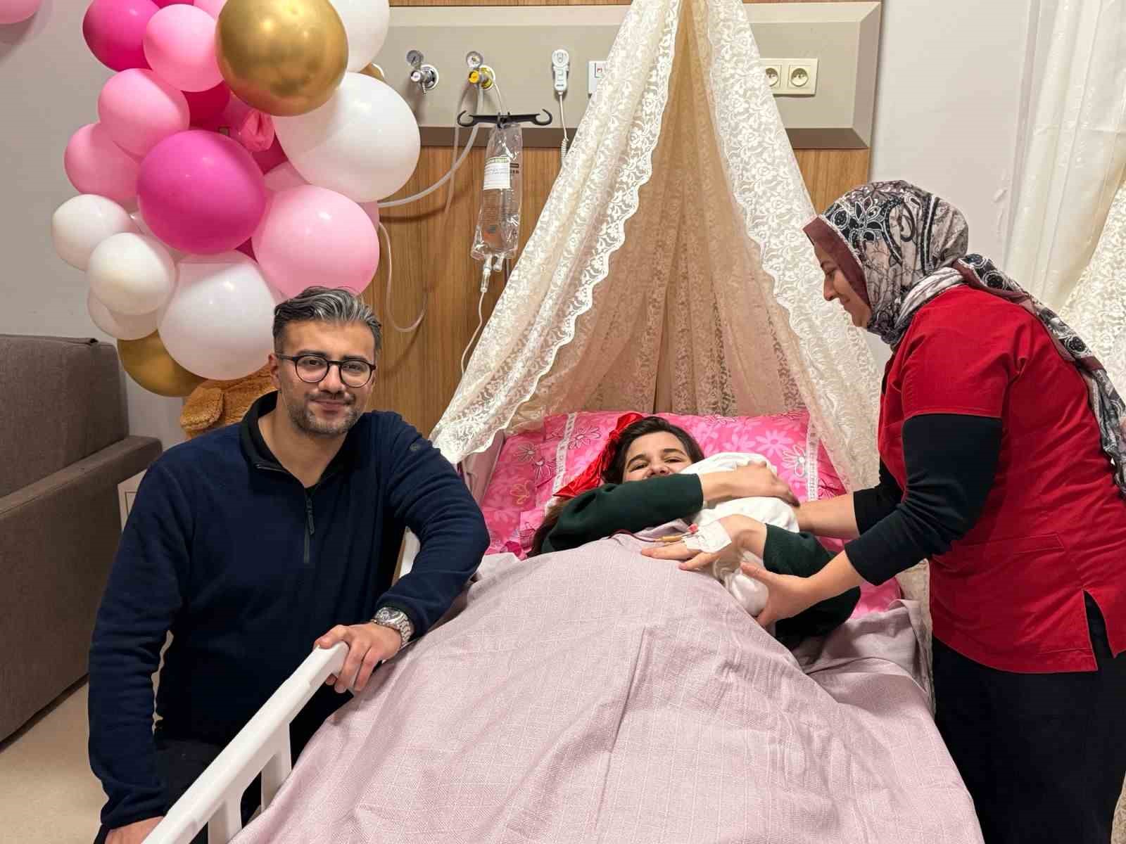 Adıyaman’da 2026 yılınının ilk bebeği "Rüya" oldu
