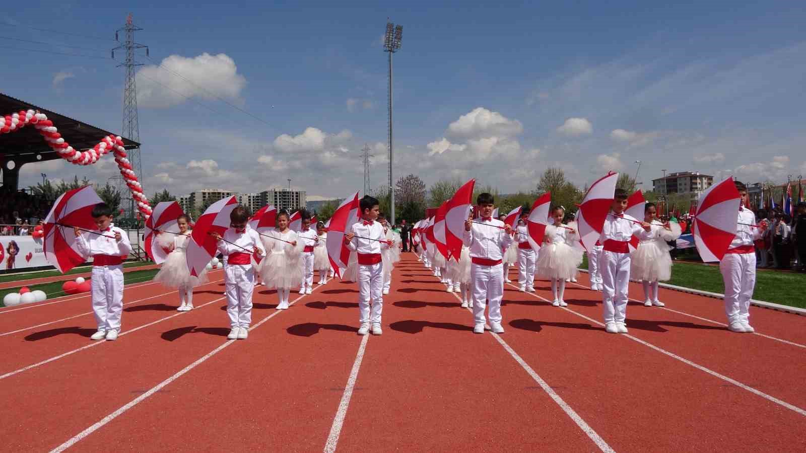 Adıyaman’da 23 Nisan coşkuyla kutlandı
