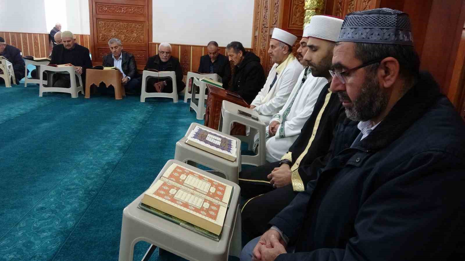 Adıyaman’da Ramazan ile birlikte mukabele geleneği başladı
