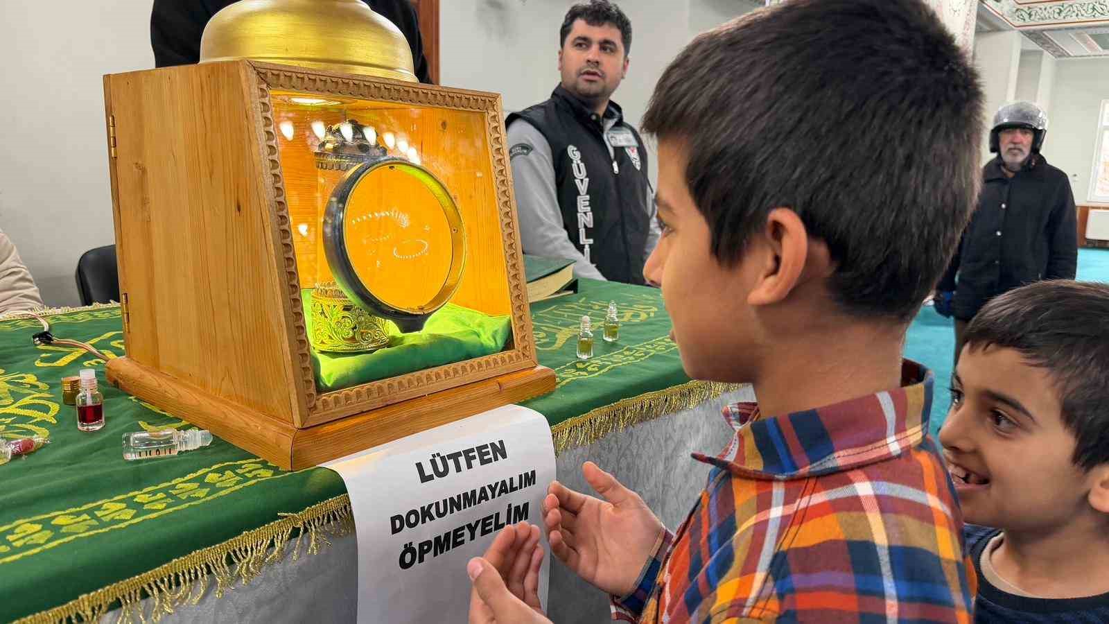 Adıyaman’da Sakal-ı Şerif’e büyük ilgi
