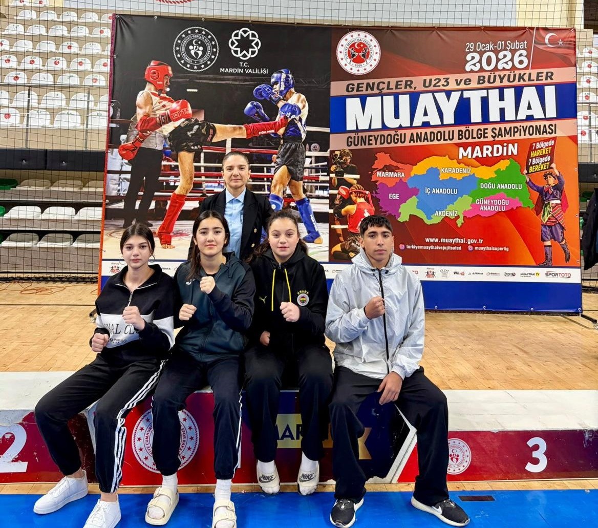 Adıyamanlı Muaythai sporcularından bölge şampiyonasında büyük başarı
