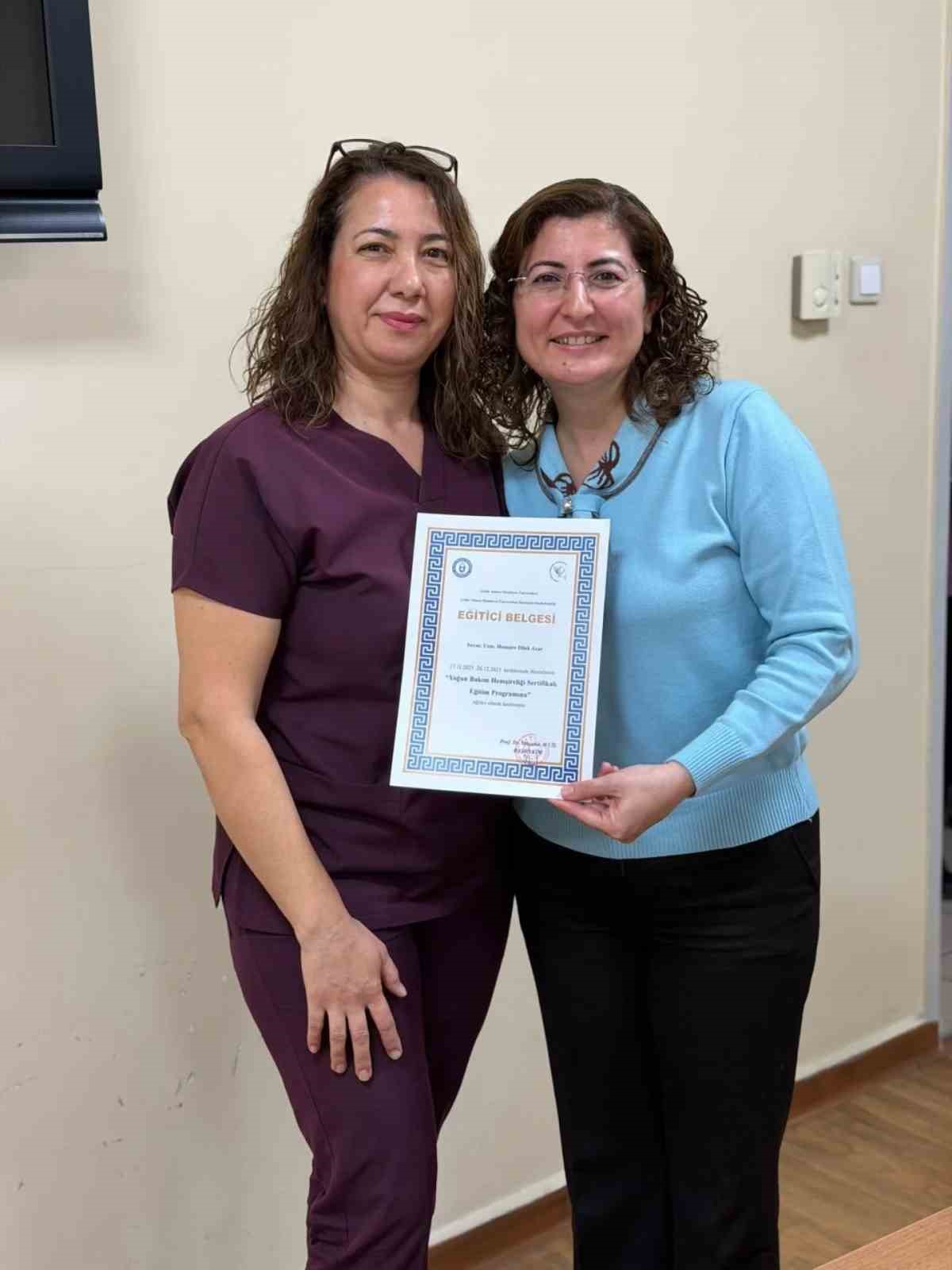 ADÜ’de sağlıkta nitelik artıran eğitim tamamlandı
