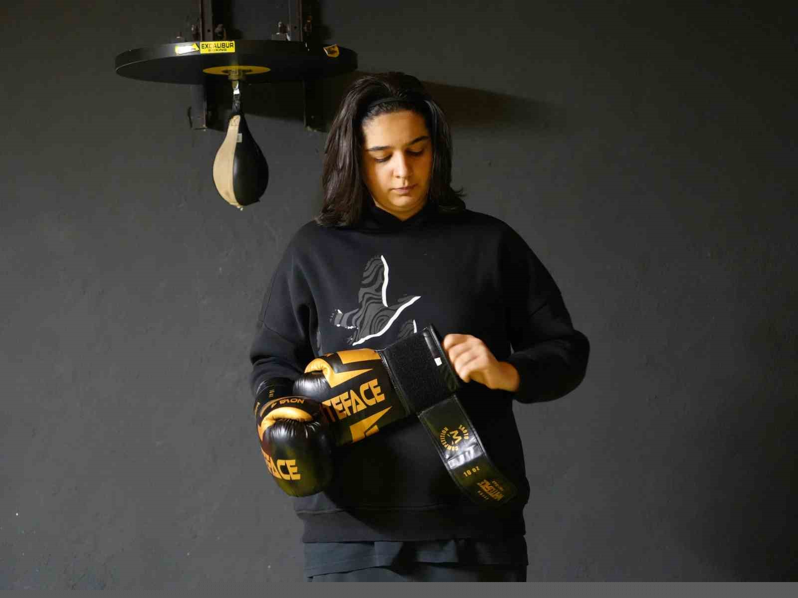 Ağabeyine özenerek spora başladı, 5 kez Türkiye şampiyonu oldu
