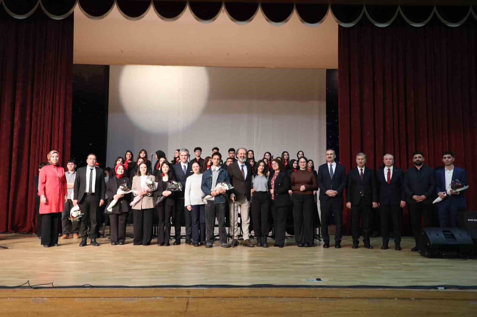 Ağrı’da "Kim Var?" sanat etkinliği
