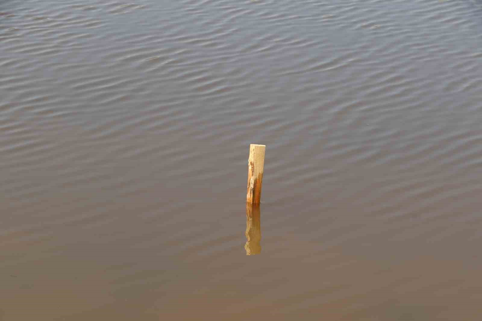 Ağustos ayında kurumaya başlayan Kızılca göleti yeniden doldu
