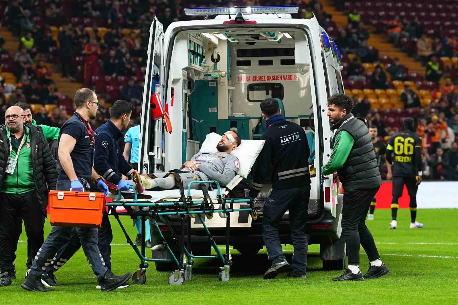 Ahmed Kutucu ile İsa Doğan kafa kafaya çarpıştı
