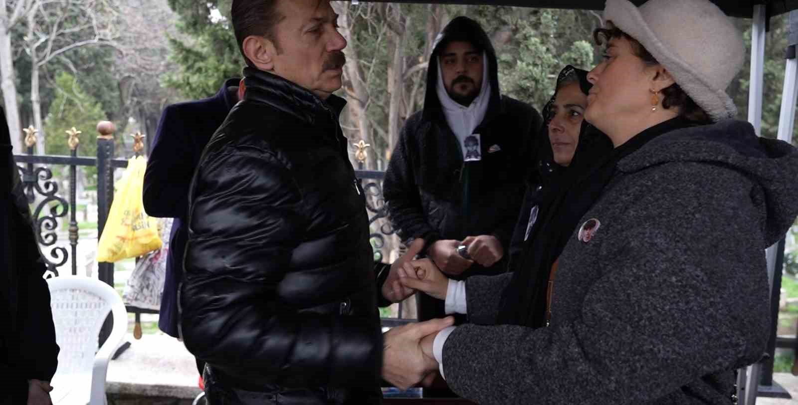 Ahmet Minguzzi ölüm yıl dönümünde kabri başında anıldı
