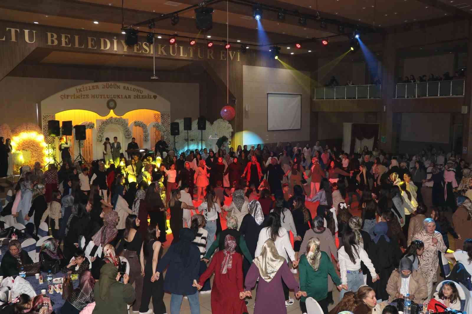 Ahmet Sami için söylediler
