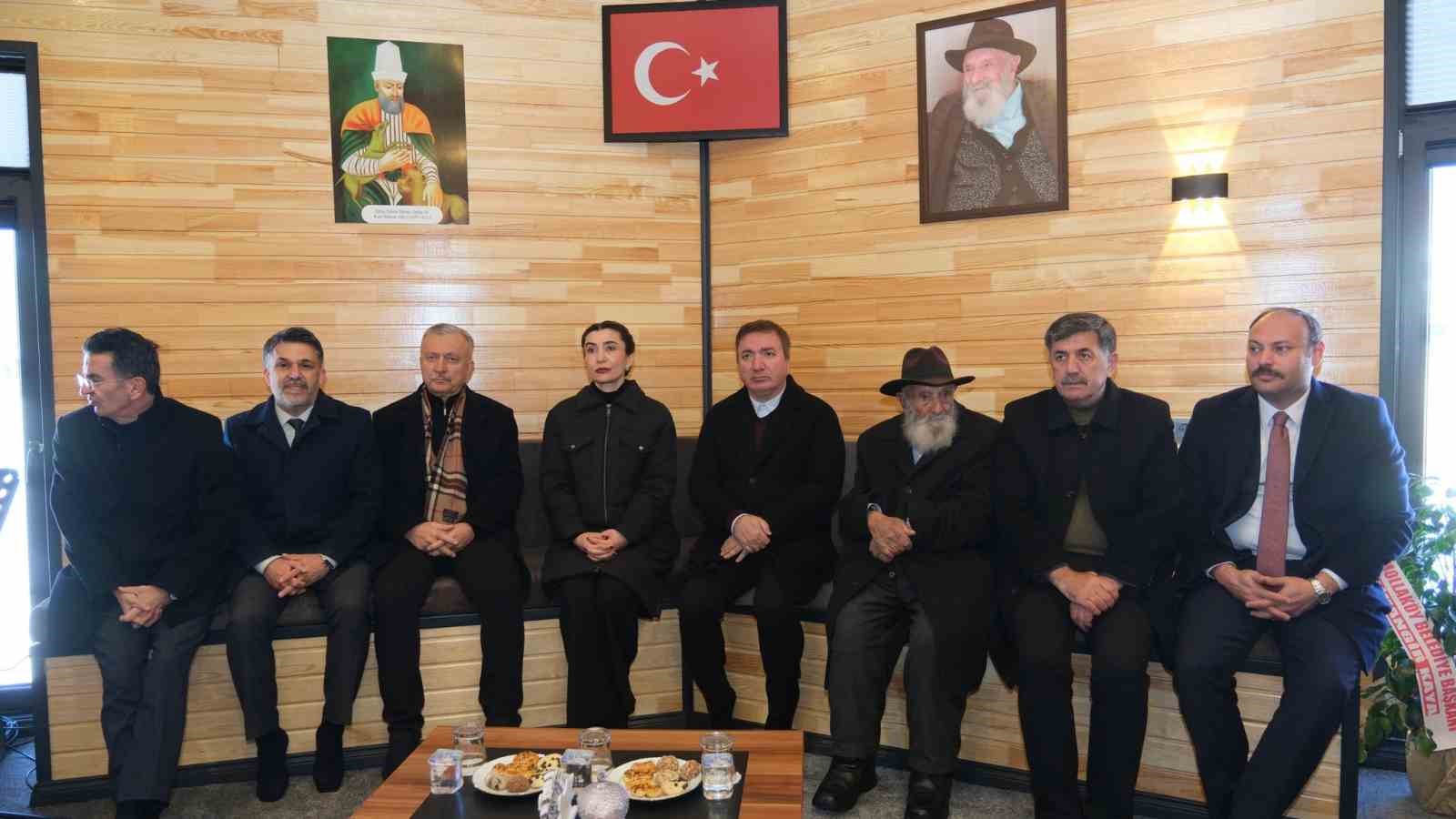 Ahmet Uğurlu Dede Zakirlik ve İrfan Ocağı Erzincan’da açıldı
