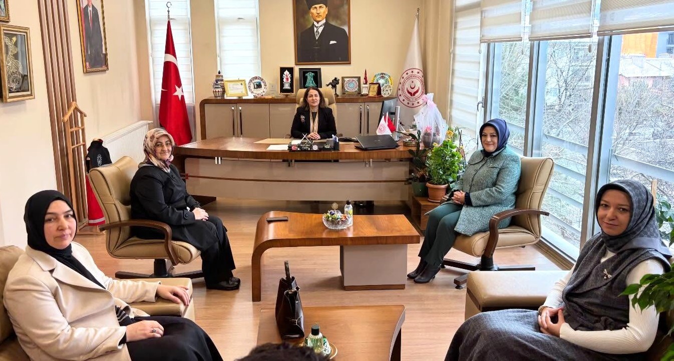 Aile ve Sosyal Hizmetler Bakan Yardımcısı Madak’tan Kütahya’ya ziyaret
