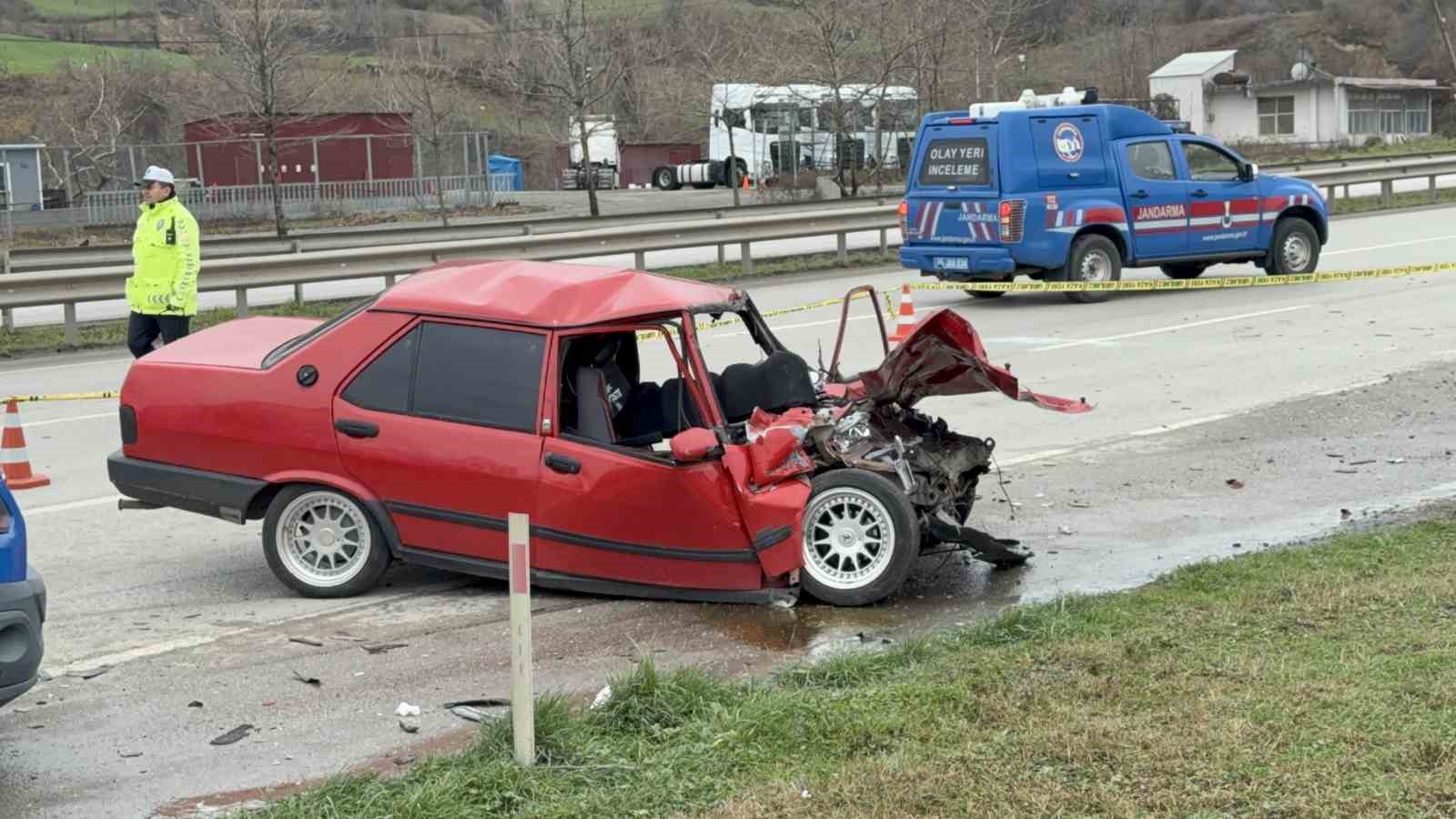 Ailesine veda mesajı atan 19 yaşındaki sürücü tankerle çarpışarak hayatını kaybetti
