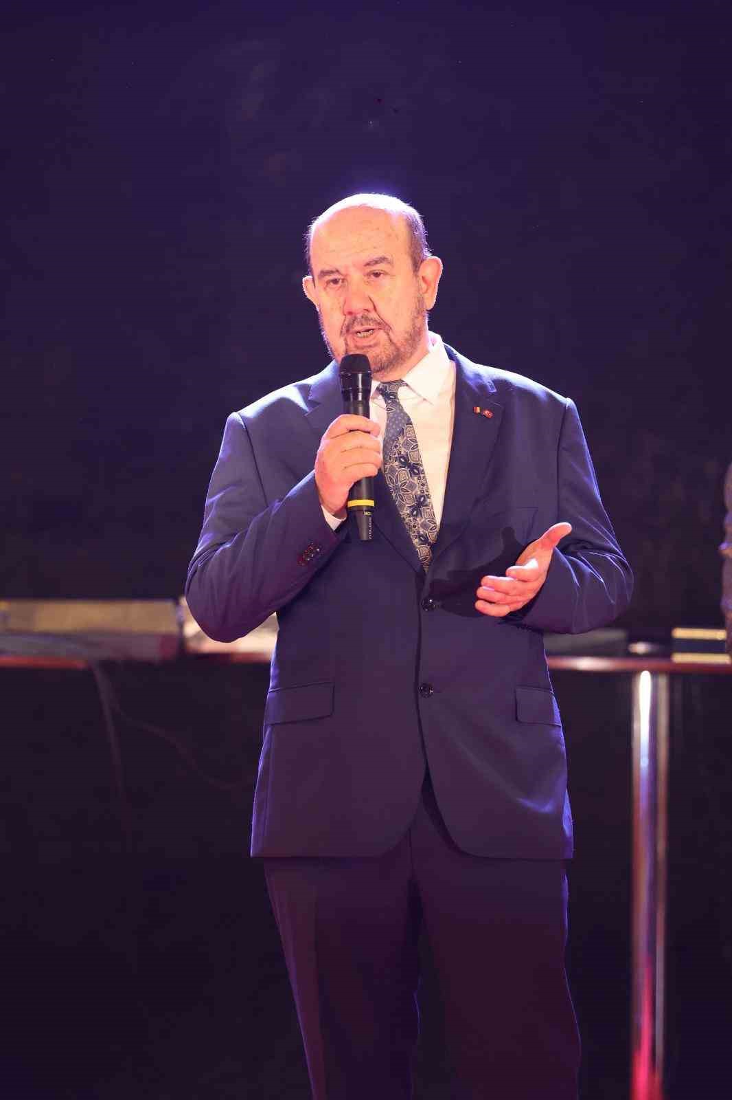 AJet Ankara-Bükreş uçuşları başladı
