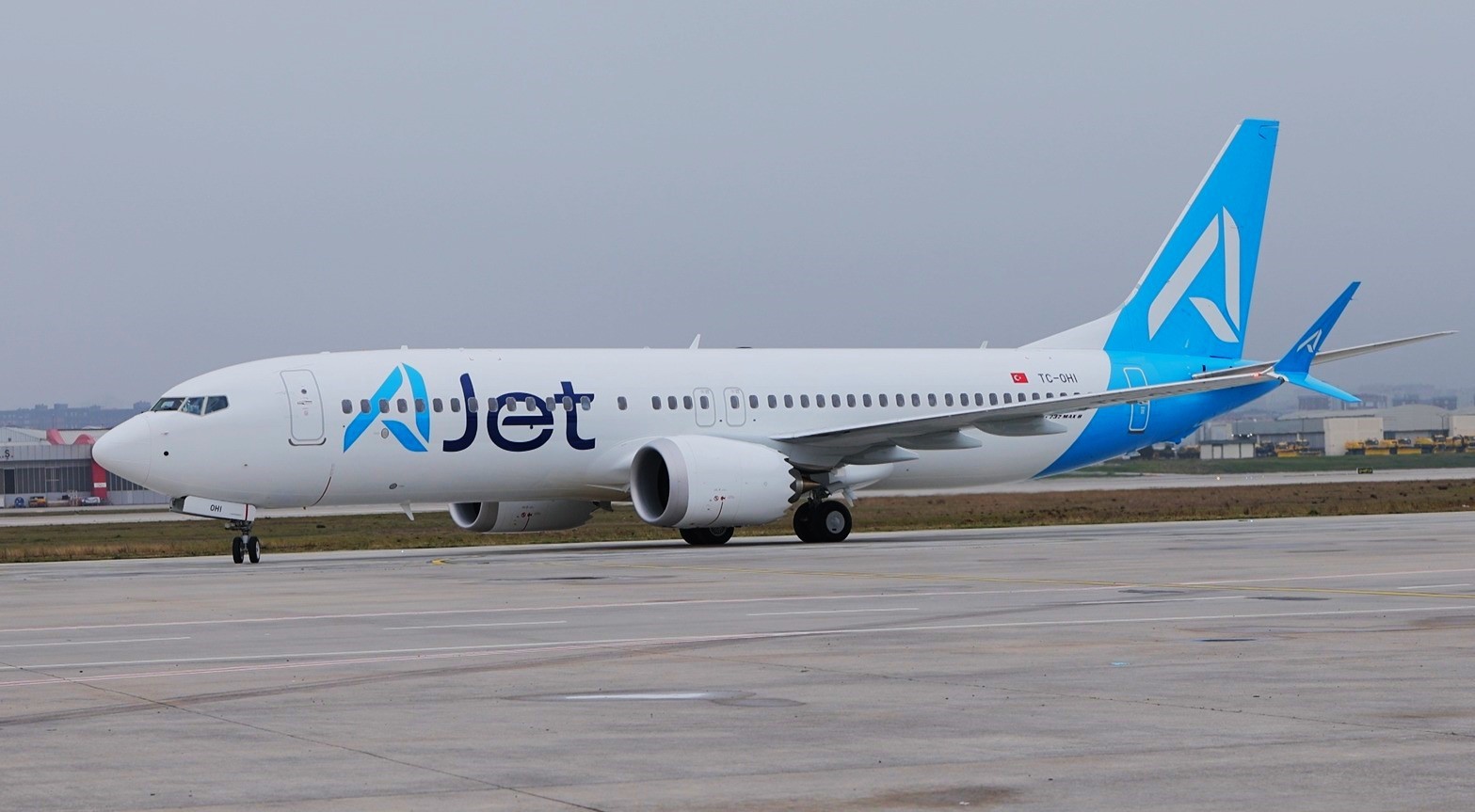 AJet filosuna 3 yeni nesil uçak daha katıldı
AJet filosuna 3 yeni nesil uçak daha katıldı