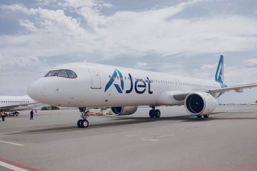 AJet’ten çocuklu ailelere yüzde 30’a varan indirim

