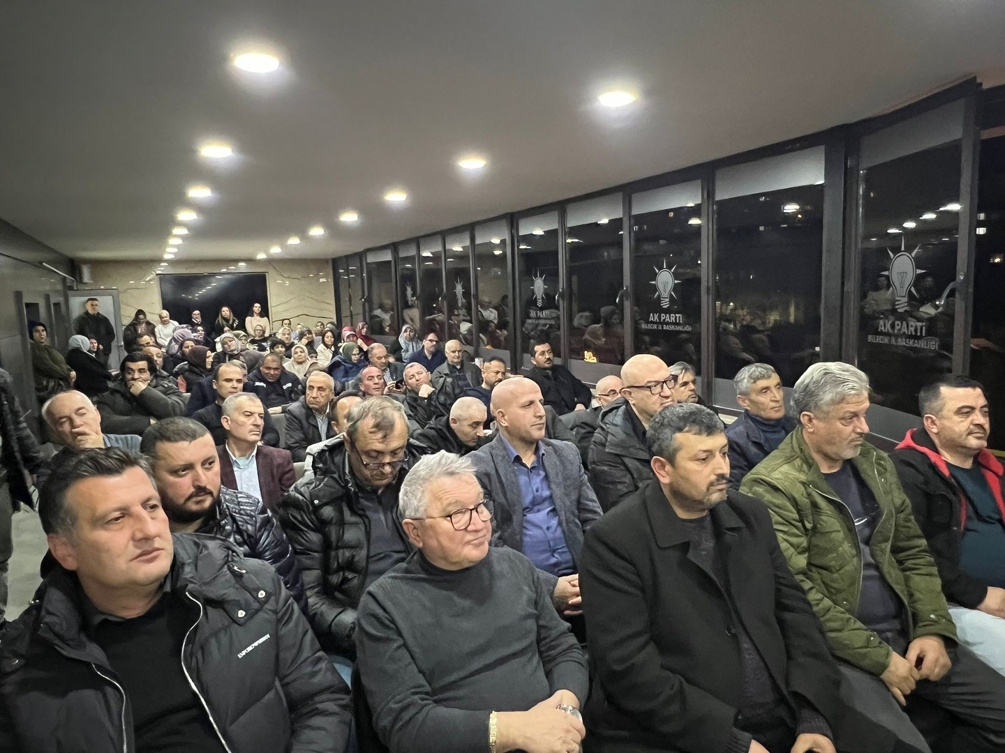 AK Parti Bilecik teşkilatı danışma toplantısında buluştu
