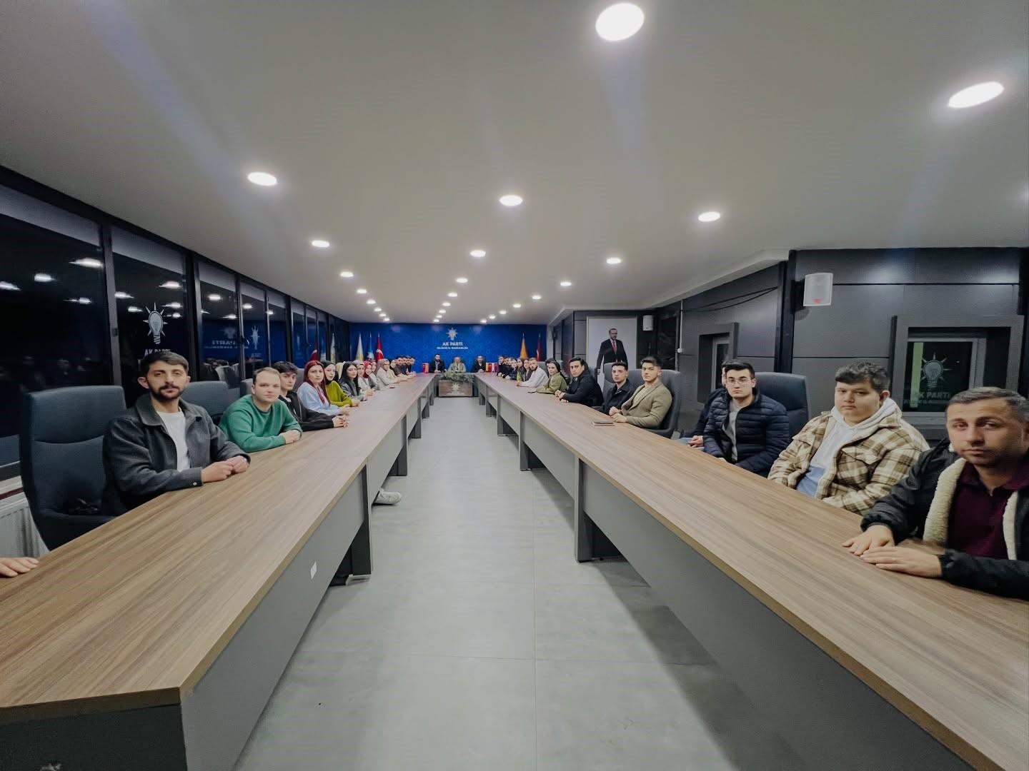 AK Parti Bilecik’te gençlik toplantısı
