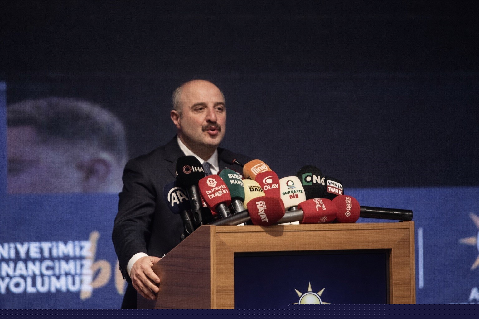 AK Parti Bursa’da bayramlaşma programı: Birlik, hizmet ve teşkilat vurgusu
