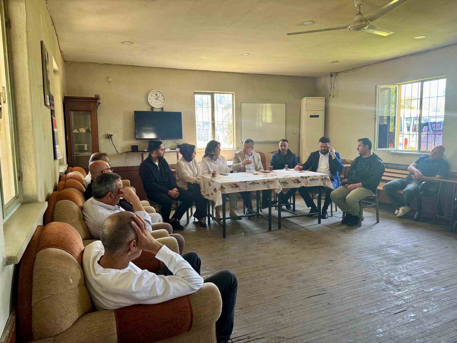 AK Parti Denizli İl Başkanı Subaşıoğlu minibüsçü esnafını yalnız bırakmadı
