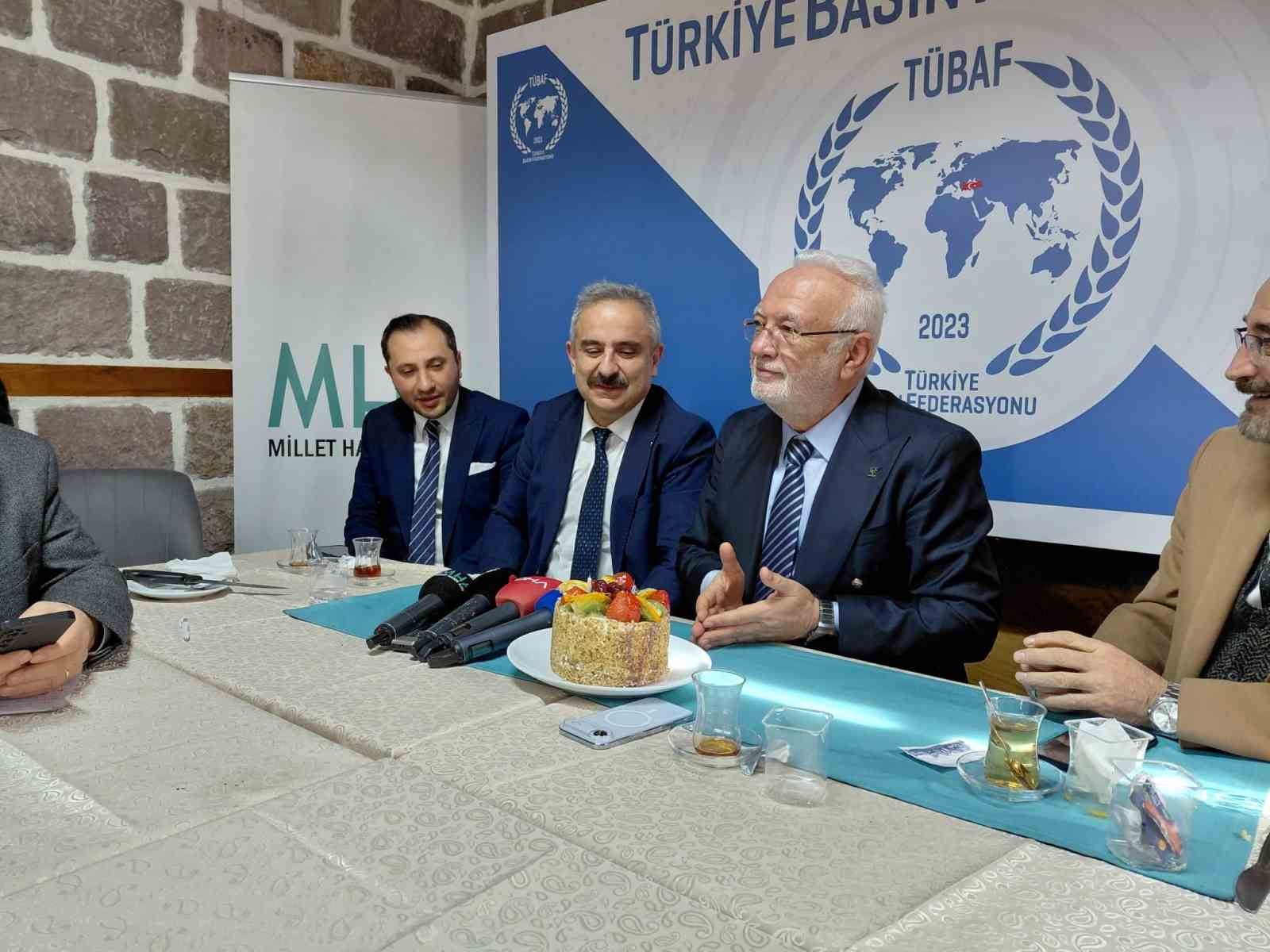 AK Parti Genel Başkan Vekili Elitaş: "Seçimlerin öne alınması ile ilgili en uygun zaman mevsimsel olarak kasım ayı, 2027 yılı Kasım ayı içerisinde"
