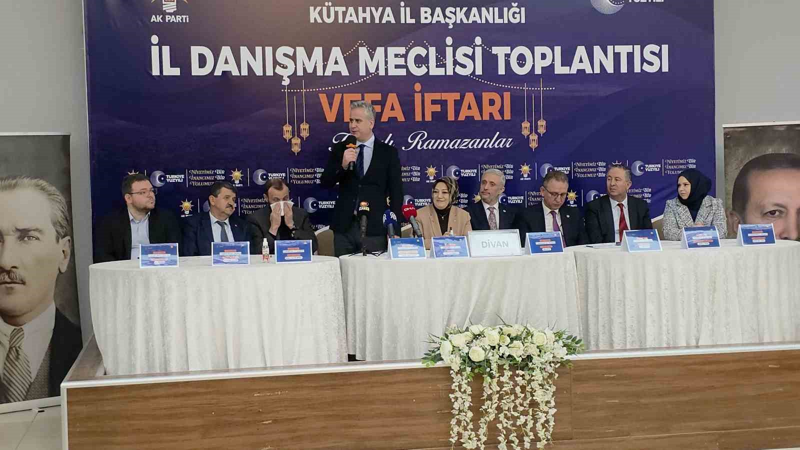 AK Parti Genel Başkan Yardımcısı Hasan Basri Yalçın Kütahya’da teşkilatla buluştu
