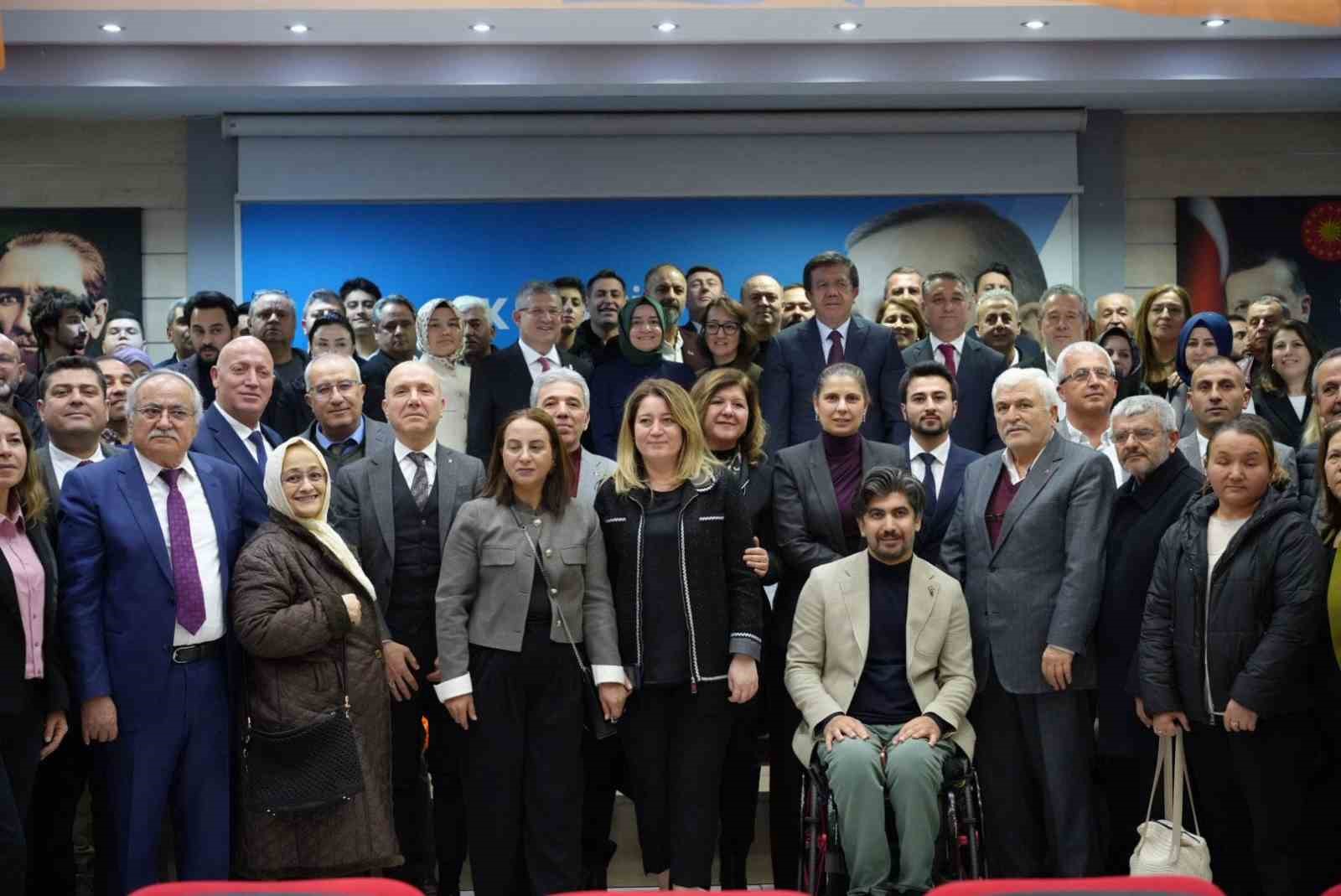 AK Parti Genel Başkan Yardımcısı Kaya: "Yeni bir dünya düzeni kurulurken Türkiye, eskisine göre çok daha güçlü bir şekilde masada"
