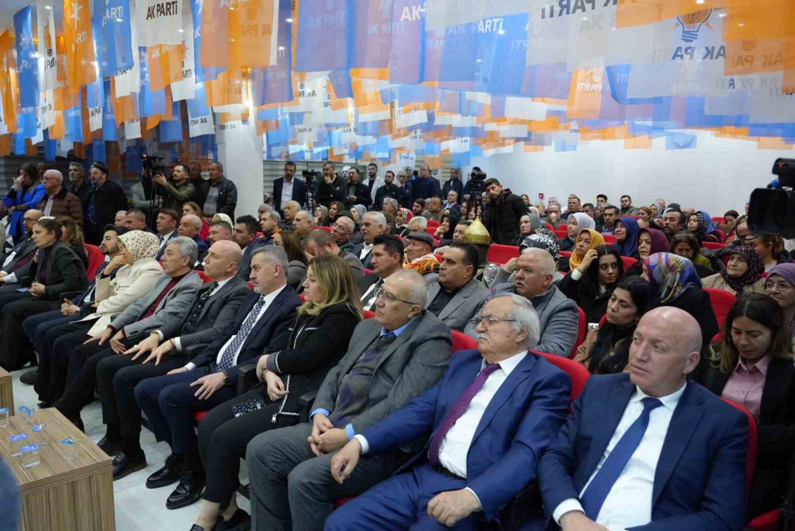 AK Parti Genel Başkan Yardımcısı Kaya: "Yeni bir dünya düzeni kurulurken Türkiye, eskisine göre çok daha güçlü bir şekilde masada"
