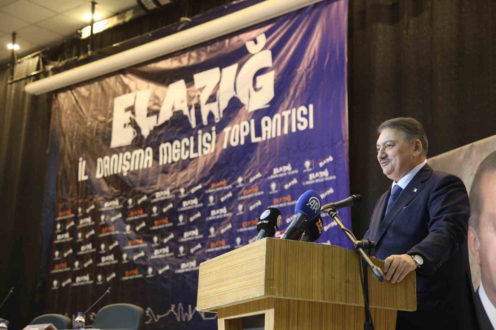 AK Parti Genel Başkan Yardımcısı Öğütken: "Depremin ardından 455 bin konutu 2 buçuk yılda teslim ettik"
