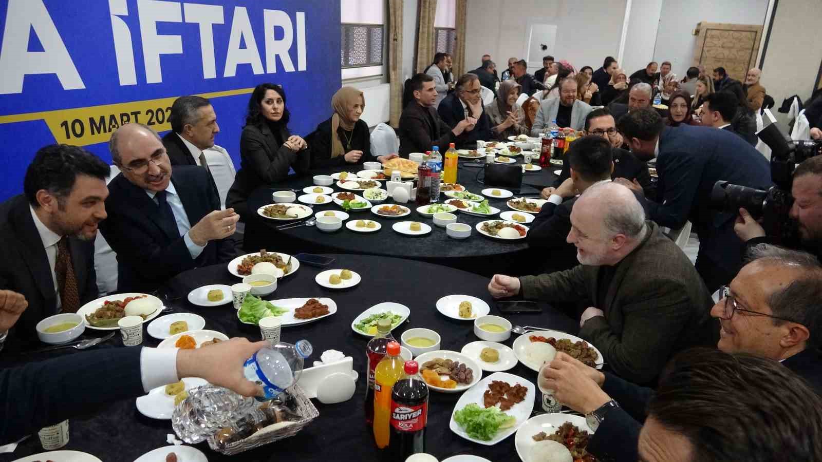 AK Parti Genel Başkan Yardımcısı Tuncer: "Türkiye dünyanın en güvenli limanlarından biridir"
