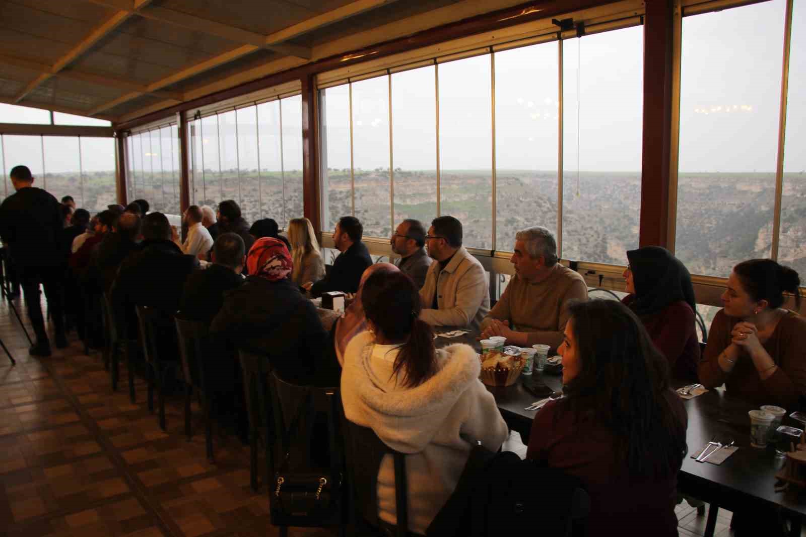 AK Parti Genel Başkan Yardımcısı Yayman: "Türkiye yüzyılında en önemli şehirlerden bir tanesi inşallah Uşak olacak"
