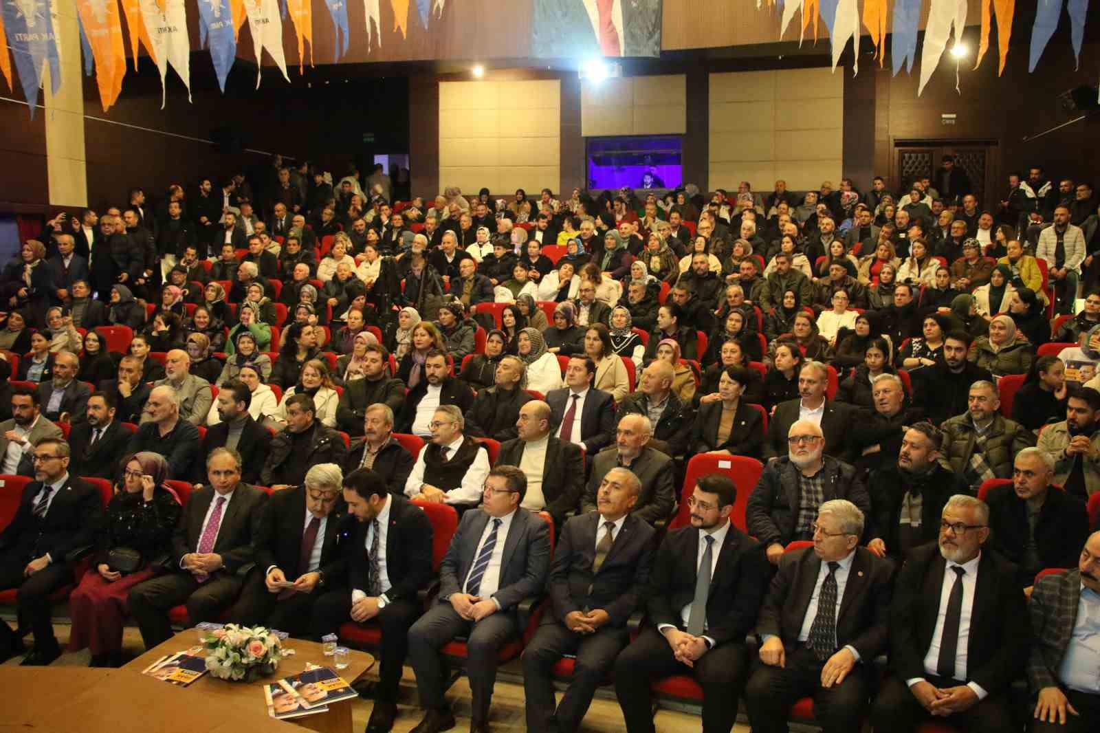 AK Parti Genel Başkan Yardımcısı Yayman: "Türkiye’de erken seçim olmayacaktır"
AK Parti Genel Başkan Yardımcısı Yayman: "Türkiye’de erken seçim olmayacaktır"