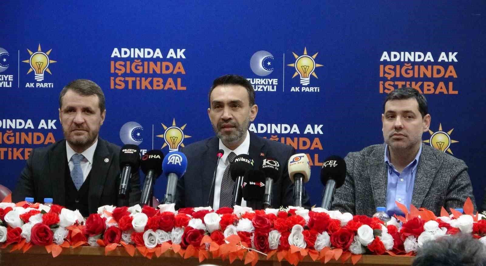 AK Parti İl Başkanı Aldemir: "Mersin’e layık olamadınız, sözlerinizi tutmadınız"
AK Parti İl Başkanı Aldemir: "Mersin’e layık olamadınız, sözlerinizi tutmadınız"