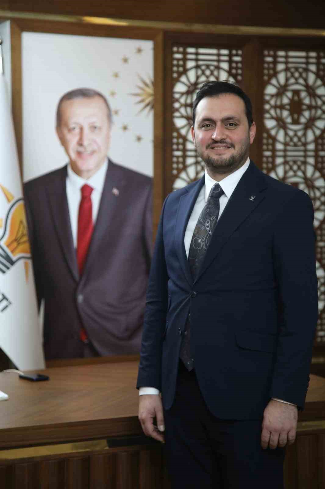 AK Parti İl Başkanı Selmanoğlu: "Cumhurbaşkanımızın liderliğinde Türkiye sağlık alanında büyük bir değişim ve gelişim yaşamıştır"
