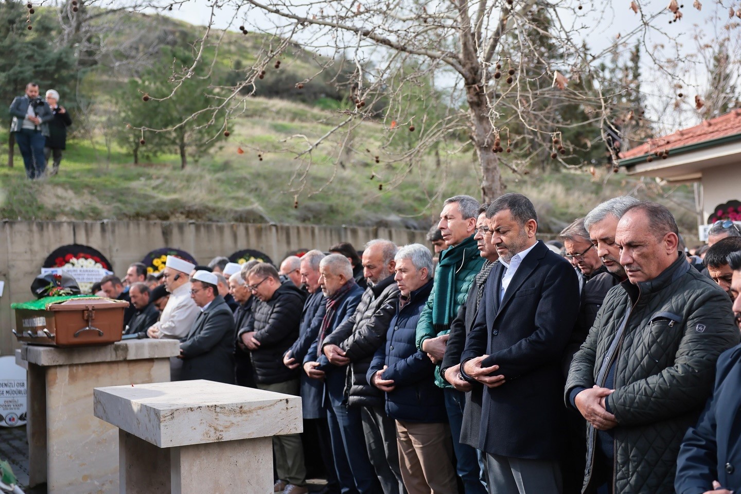 AK Parti İl Başkanı Subaşıoğlu’nun annesi son yolculuğuna uğurlandı
AK Parti İl Başkanı Subaşıoğlu’nun annesi son yolculuğuna uğurlandı