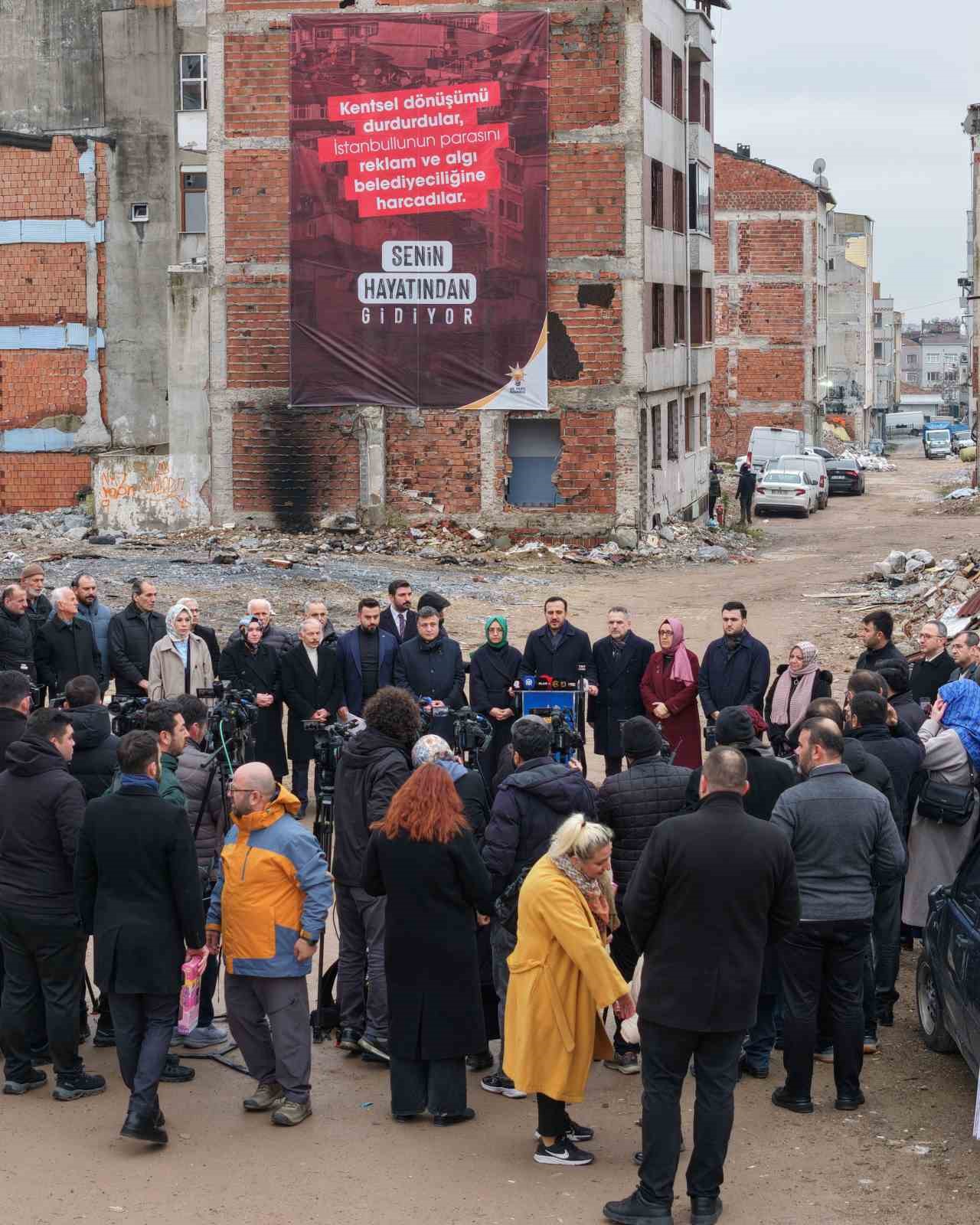 AK Parti İstanbul İl Başkanı Özdemir’den İBB yönetimine: "Bayrampaşa’da 6 yıldır tamamlanmayan kentsel dönüşüm" tepkisi
