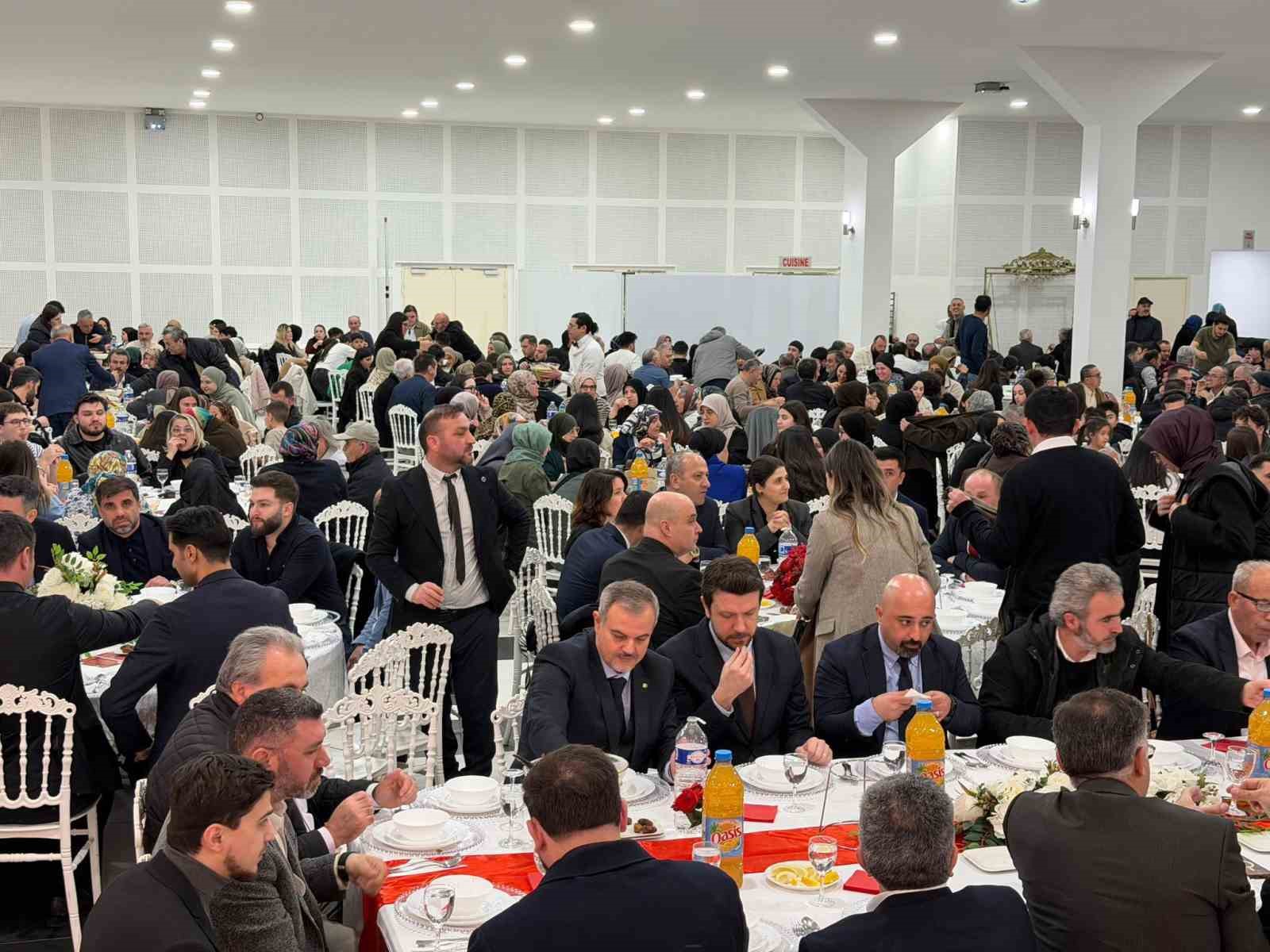 AK Parti İstanbul Milletvekili Soylu: "Avrupa’daki Türkler yükseliyor"
AK Parti İstanbul Milletvekili Soylu: "Avrupa’daki Türkler yükseliyor"