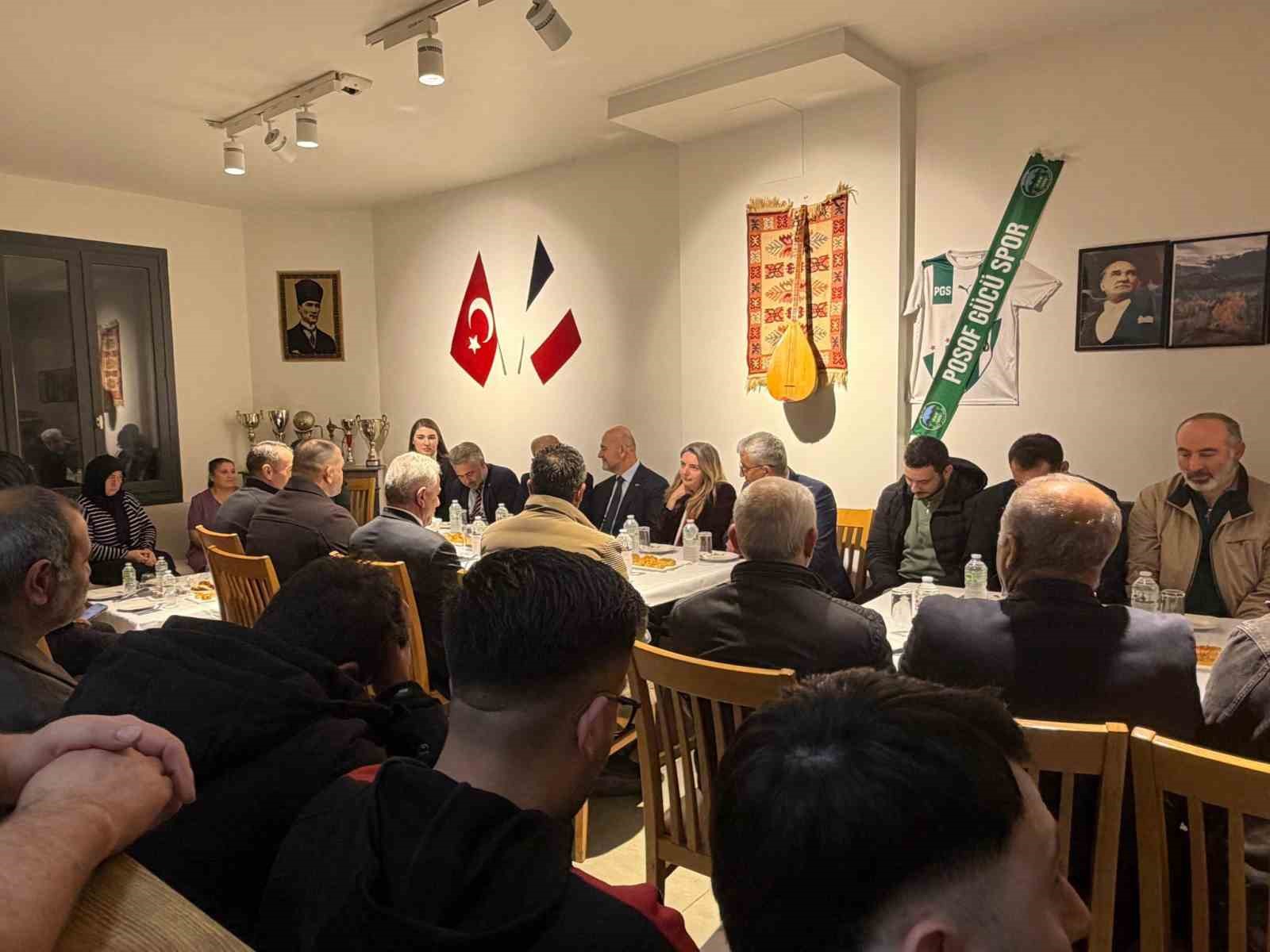 AK Parti İstanbul Milletvekili Soylu: "Avrupa’daki Türkler yükseliyor"
AK Parti İstanbul Milletvekili Soylu: "Avrupa’daki Türkler yükseliyor"