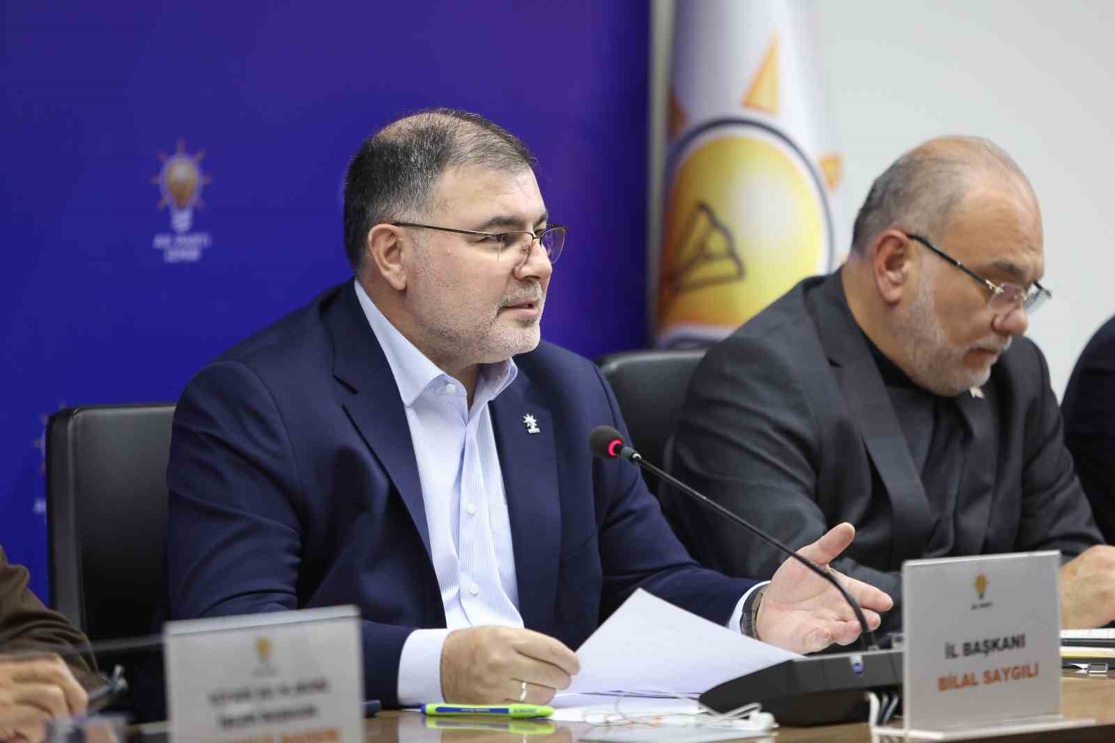 AK Parti İzmir İl Başkanı Saygılı: "Milletin partisi, milletle büyüyor"
