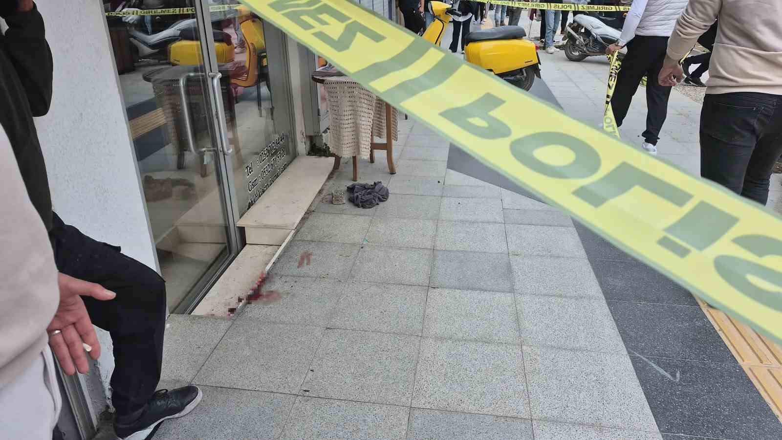 AK Parti Muğla önceki dönem il başkanı Haluk Laçin silahlı saldırıya uğradı
