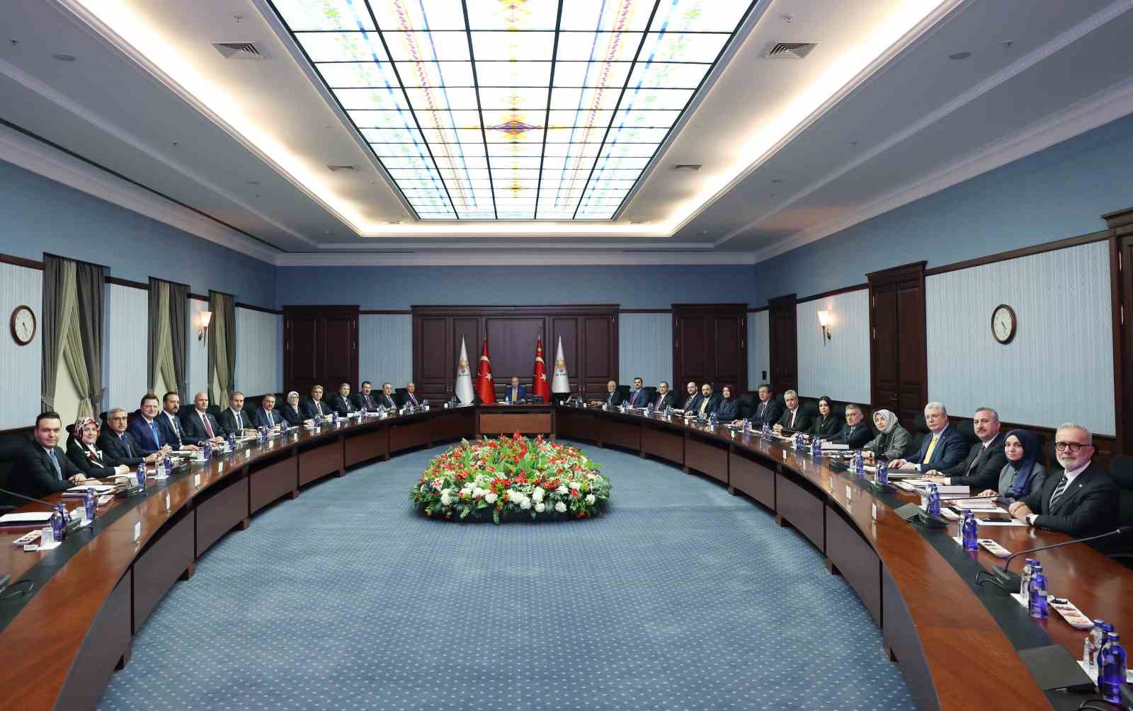 AK Parti MYK başladı
