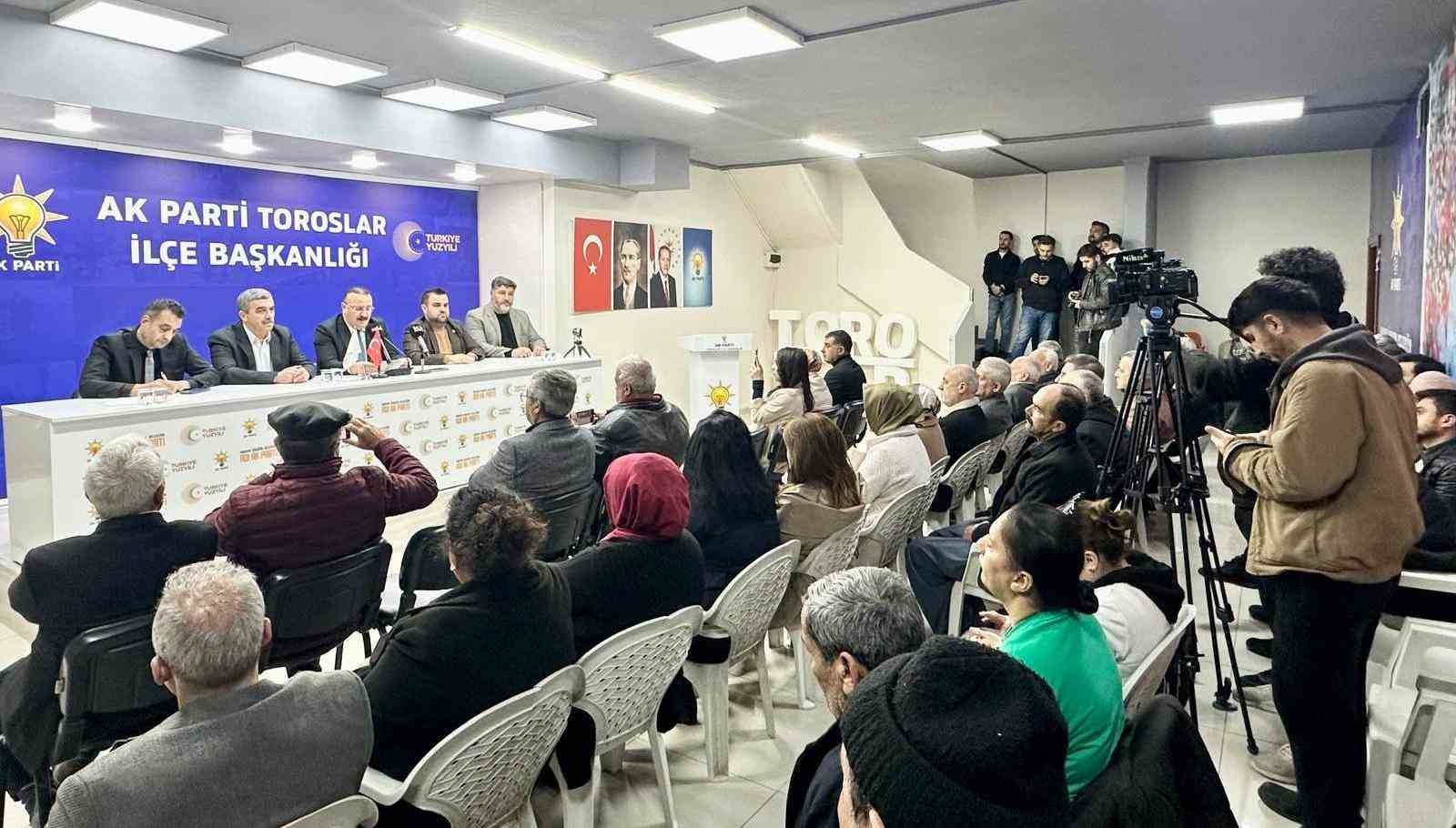 AK Parti’li Çokkeser’den Toroslar Belediyesine sert tepki: "Üretici aleyhine karar alındı"
